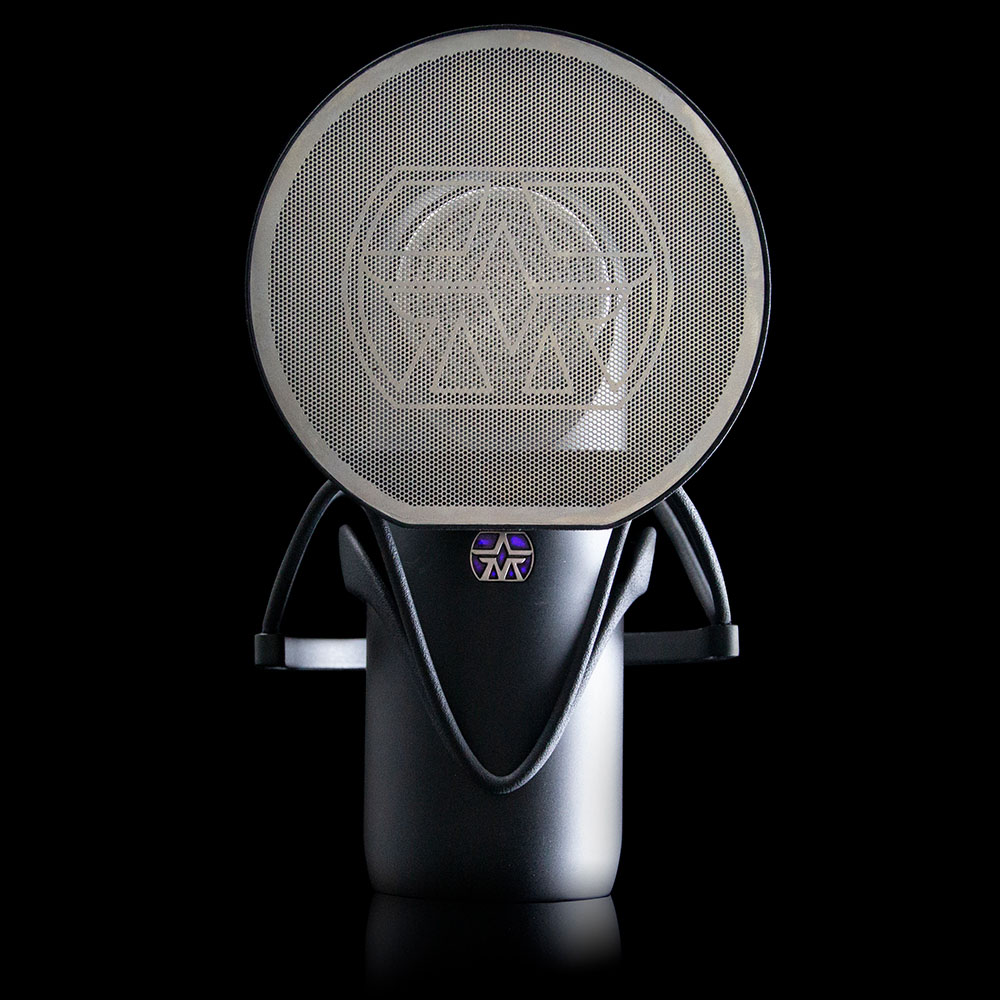 https://www.astonmics.com/images/14.07.20-productpage3-ElementProductpageimages1000x1000.jpg